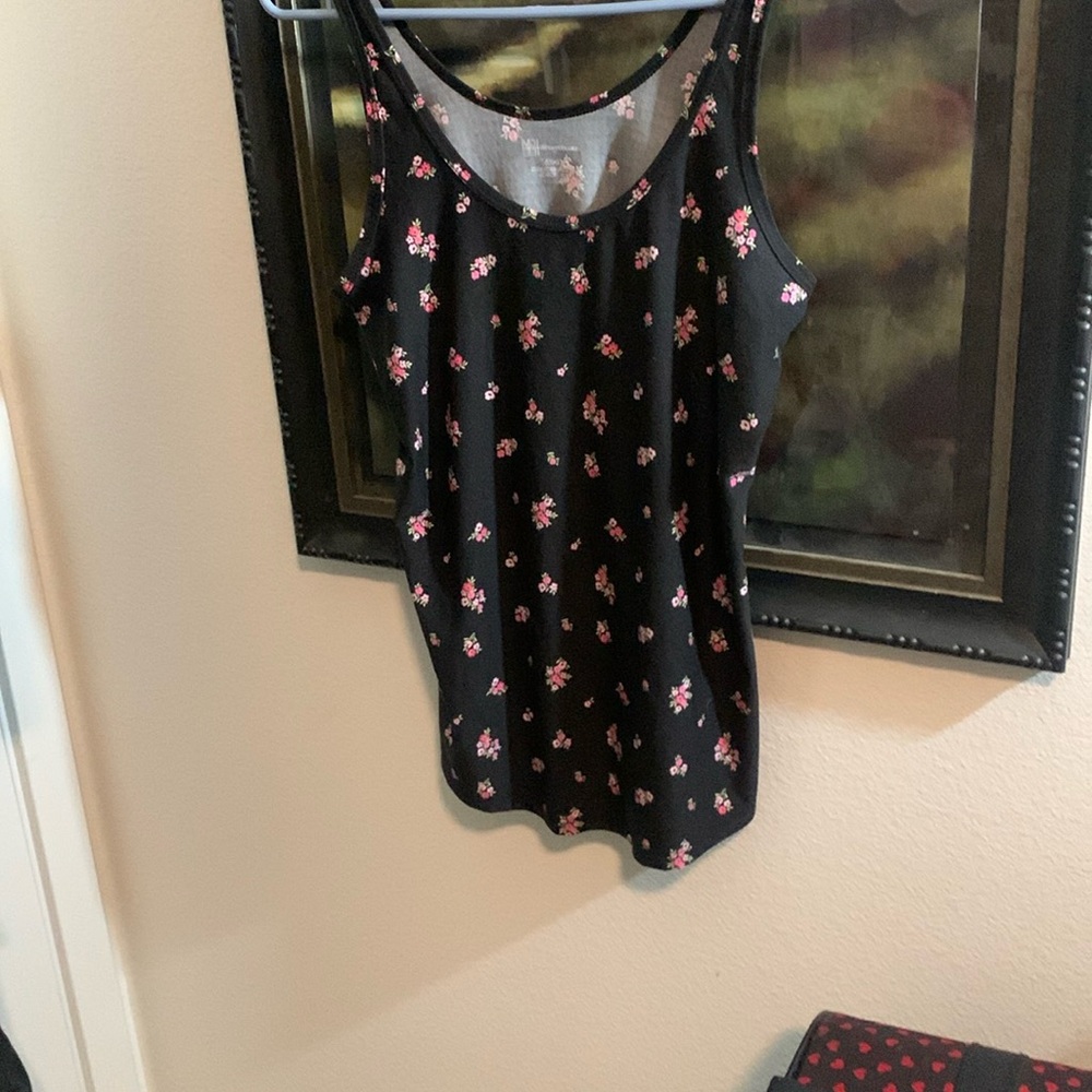 Floral Black Sleeveless Top